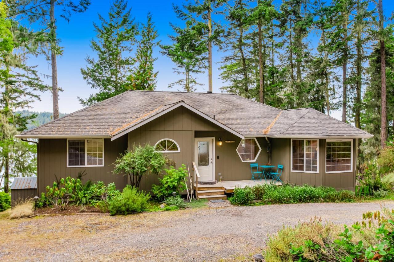 Snug Harbor Hideout Villa Islandale Exterior photo